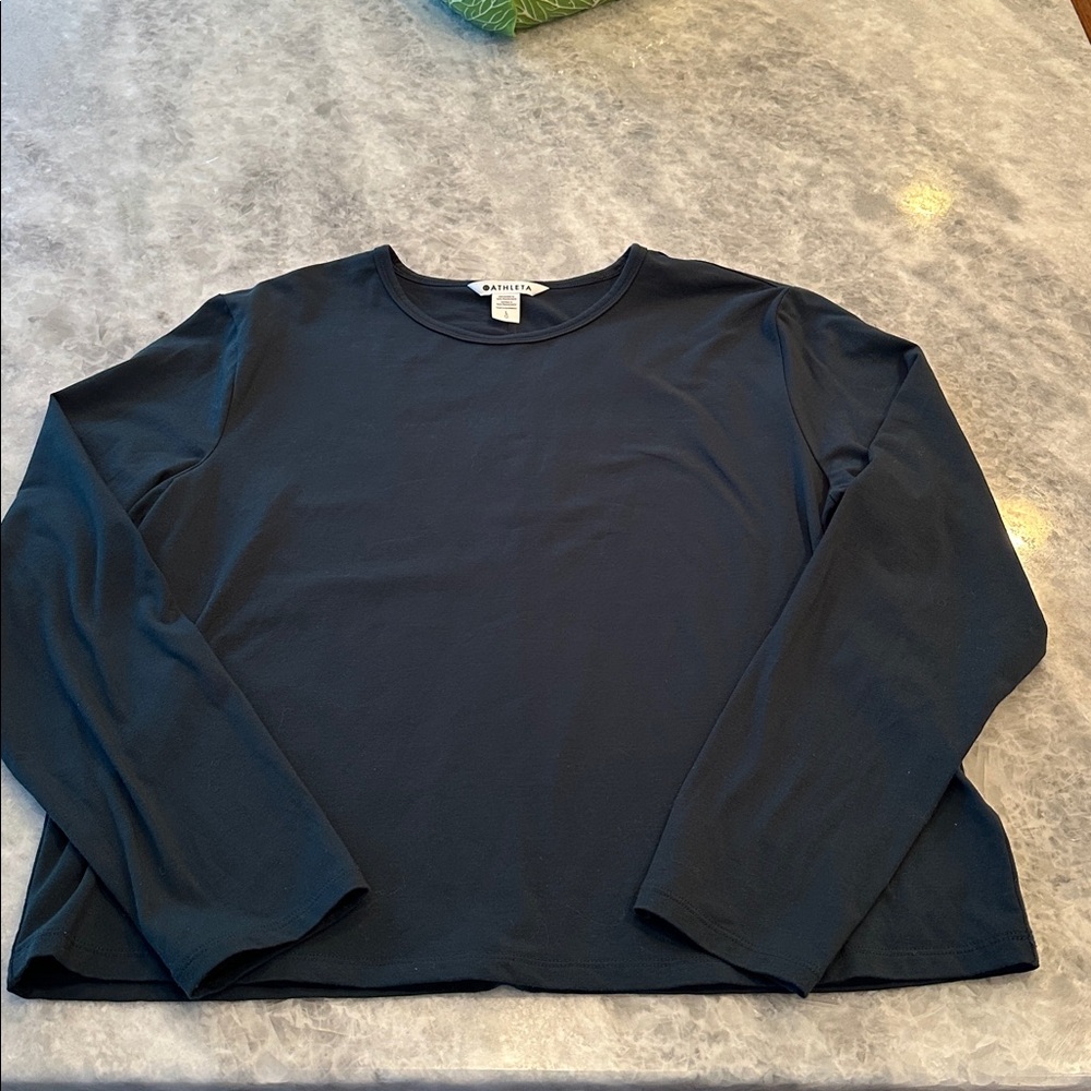 Athleta Essential Top, Long Sleeved, Crewneck, Size L, Pine